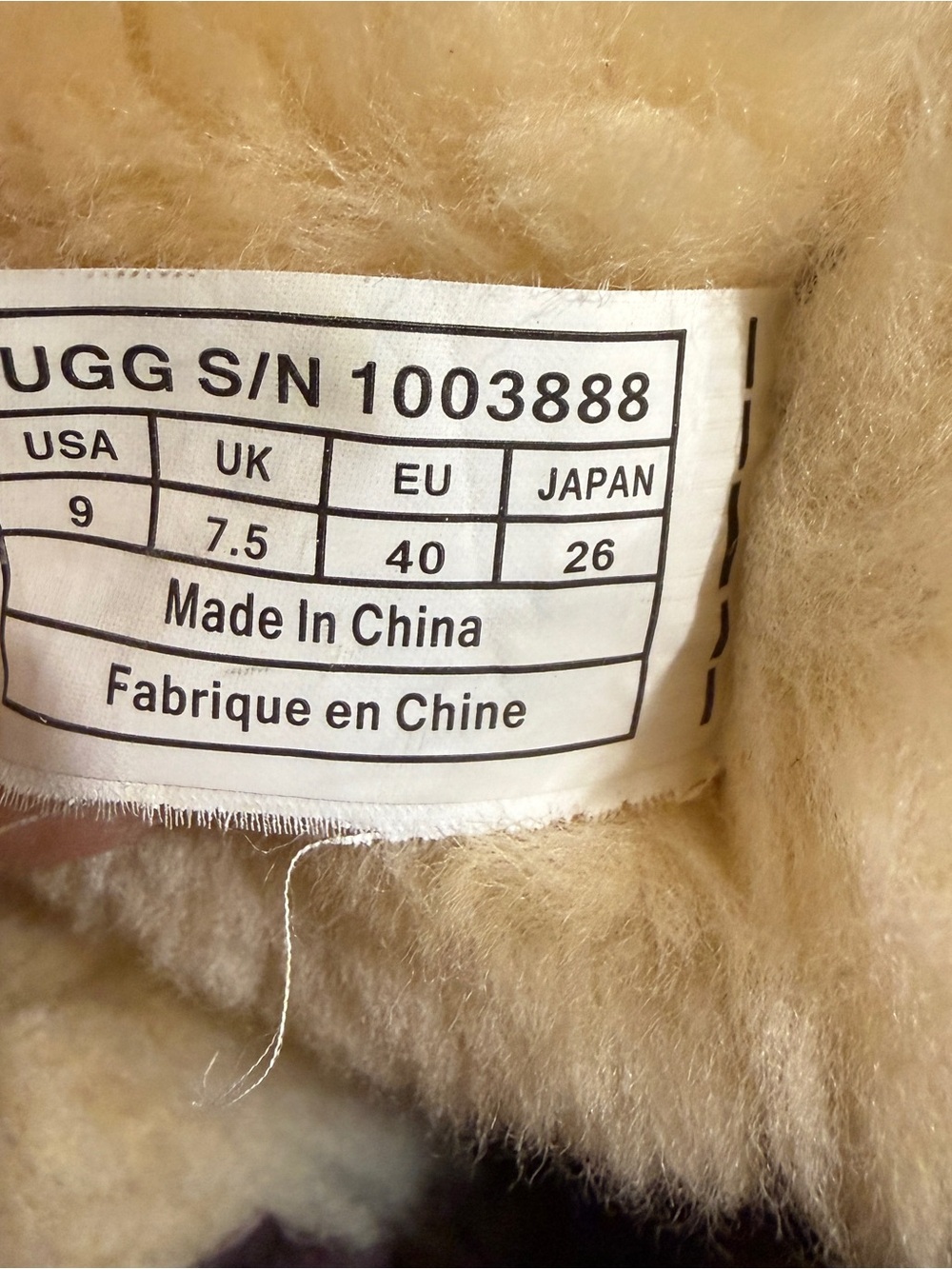 Ugg Blaise Classic Shearling Boots - size 9 - Picture 9 of 11